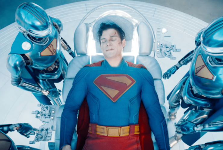 Superman svela i suoi nuovi assistenti robot: scatta la rivoluzione!