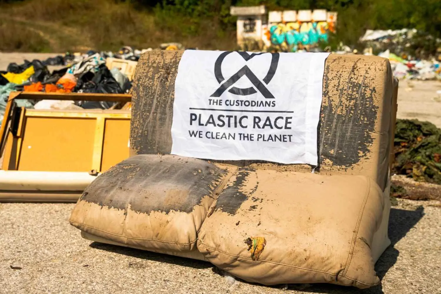 Roma scende in campo per un mega clean-up contro le microplastiche!