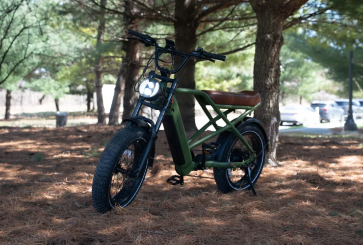 La Retrospec Valen Rev+: l’e-bike fat tire per ogni avventura