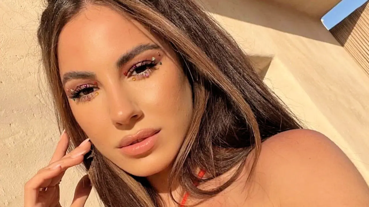 Giulia De Lellis annuncia la gravidanza: la sua reazione sorpresa