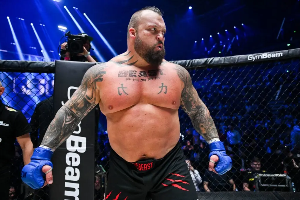 Eddie Hall conferma il contratto per il suo prossimo incontro MMA