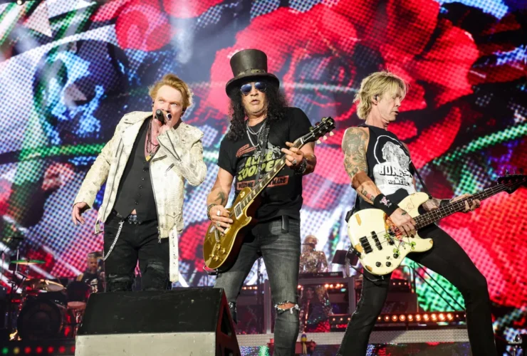 Guns N’ Roses aprono il tour mondiale 2025 e presentano il nuovo batterista