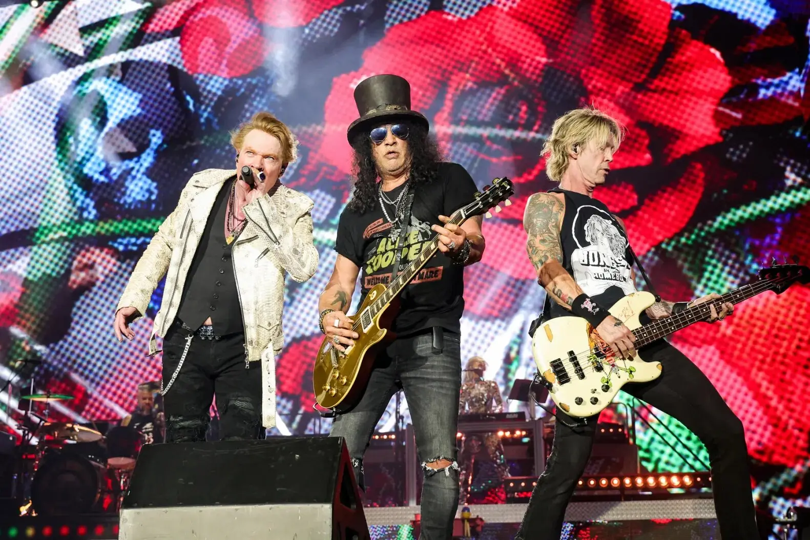 Guns N’ Roses aprono il tour mondiale 2025 e presentano il nuovo batterista
