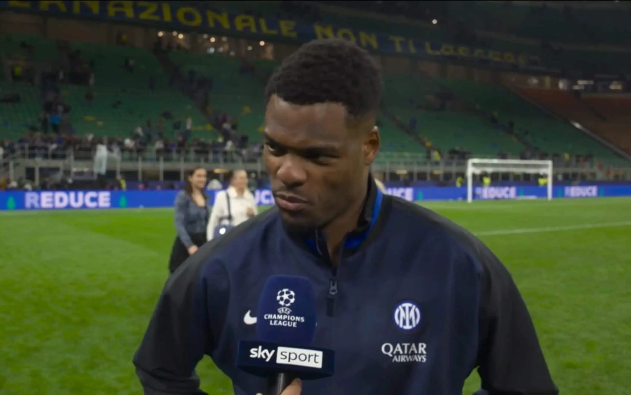 Inter-Barcellona, Dumfries esprime orgoglio per la squadra