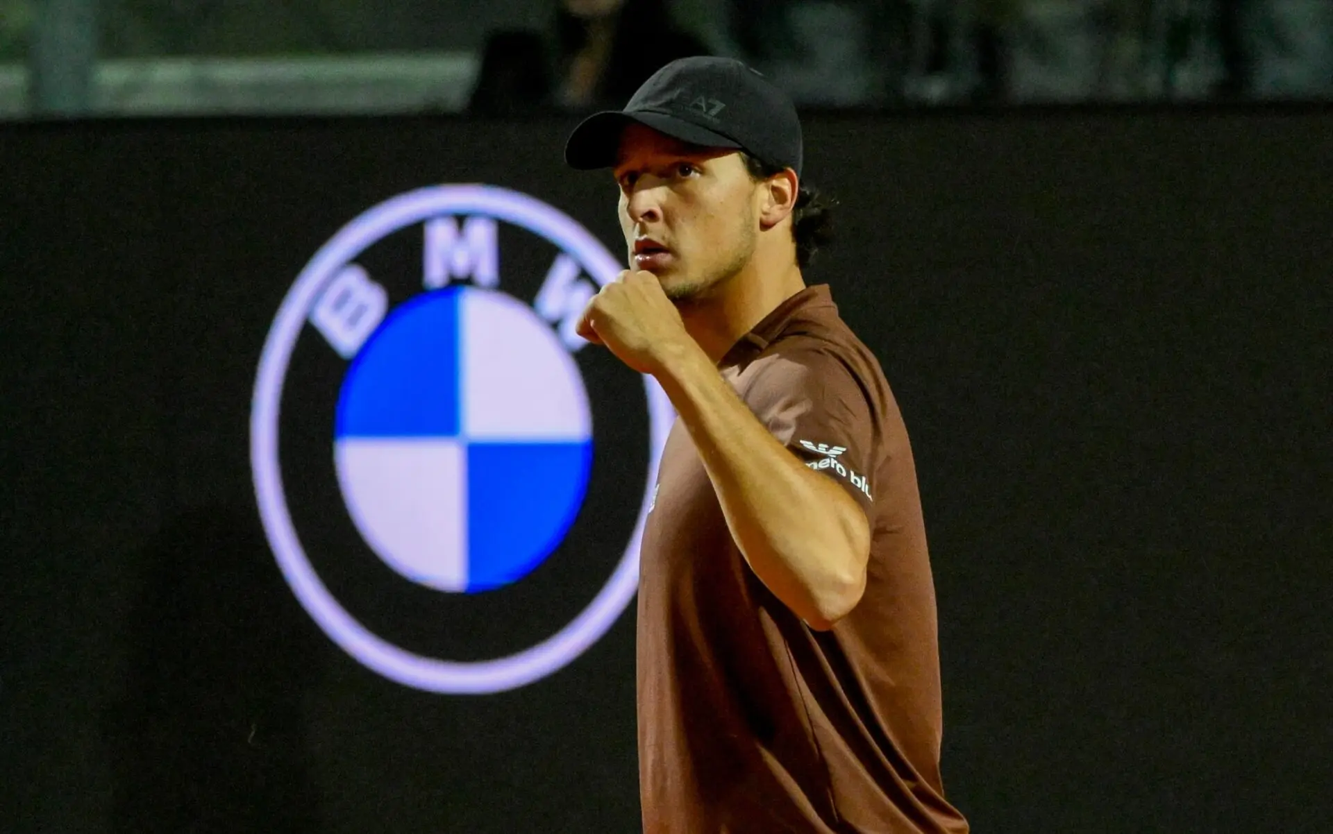 Darderi avanza al secondo turno di Atp Roma: battuto Bu 7-6, 6-3