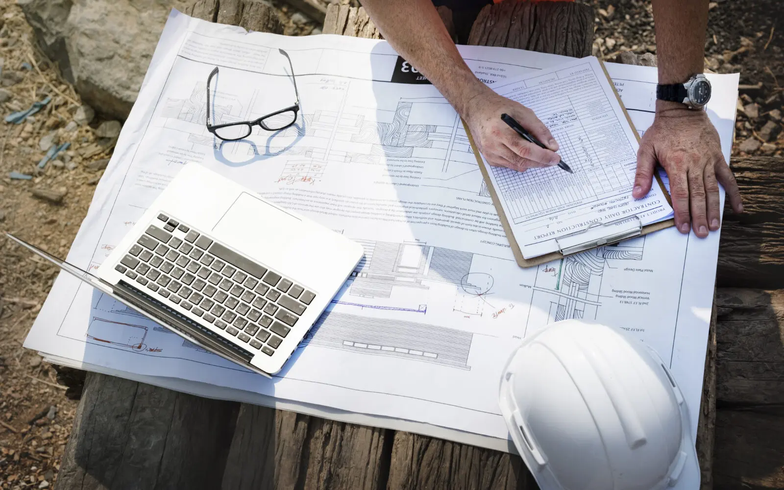 A marzo rilasciate 1063 concessioni edilizie: calo del 4,1% rispetto all’anno scorso