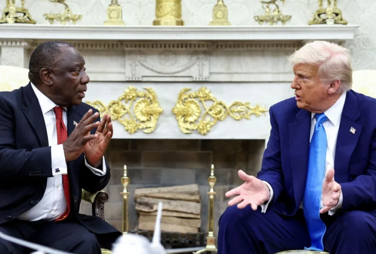 Cyril Ramaphosa dialoga senza drammi, Trump nel mirino dei social