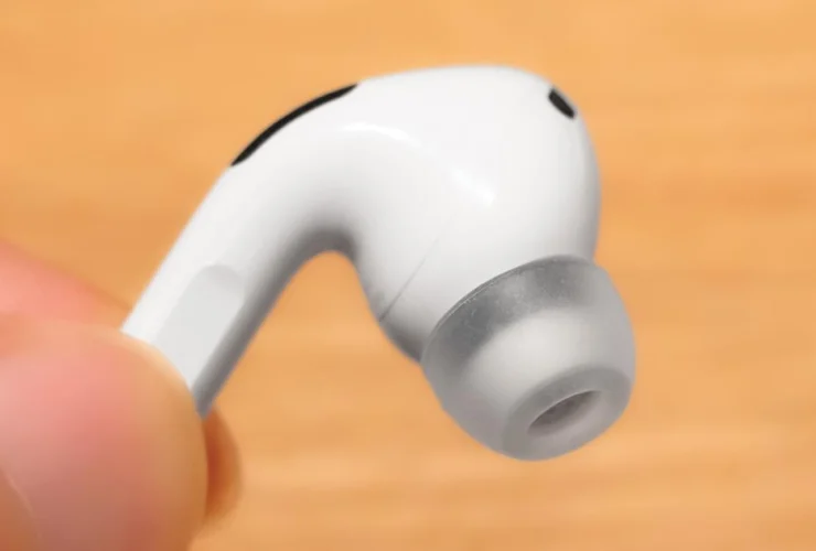 Elimina dolore e prurito con i medicali AirPods Pro su misura