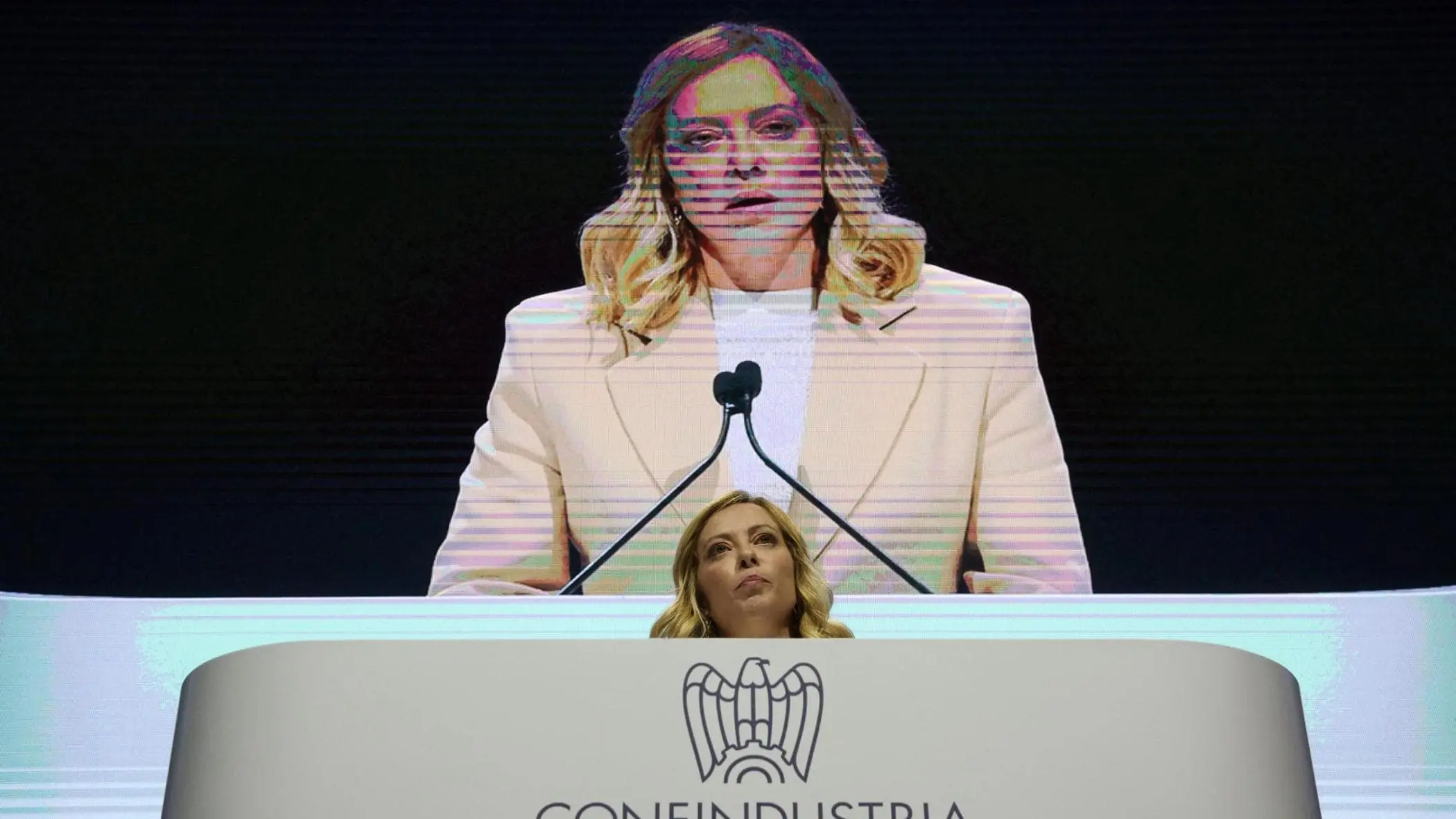 Meloni incontra gli industriali con Metsola: Italia torna attrattiva in Ue