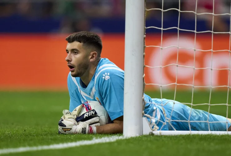 Joan Garcia sorprende Arsenal con un accordo preliminare inatteso