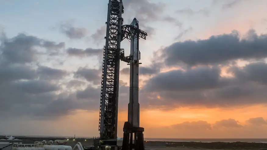 SpaceX lancia Starship Super Heavy: il nono test in diretta