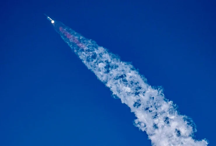 Elon Musk: esplosione starship dopo 46 minuti in orbita