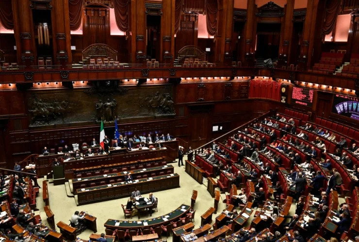 Dl sicurezza: norme chiave su detenute madri e forme di resistenza passiva