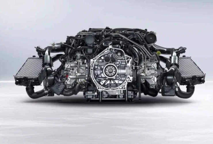Porsche rivoluziona il motore a combustione con tecnologia a idrogeno