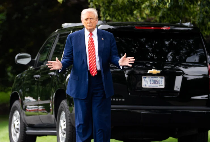 Trump raddoppia i dazi sull’acciaio: impatto globale a 50%
