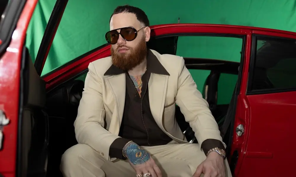 Miky Woodz lancia “2 Way Player”, il nuovo singolo che sorprende