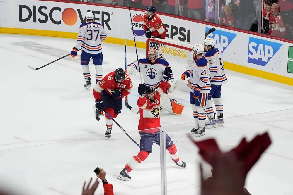Edmonton e Florida di nuovo in finale NHL: McDavid punta al titolo