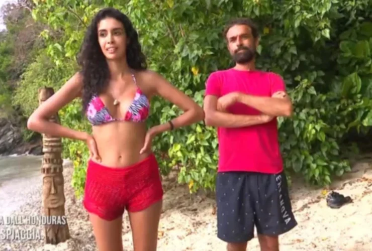 Isola, tensioni crescenti tra Dino e Ahlam sull’ultima spiaggia