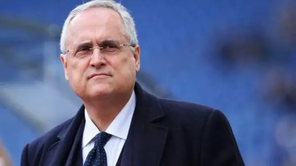 Il derby alla quarta giornata: la scelta di Lotito e il destino