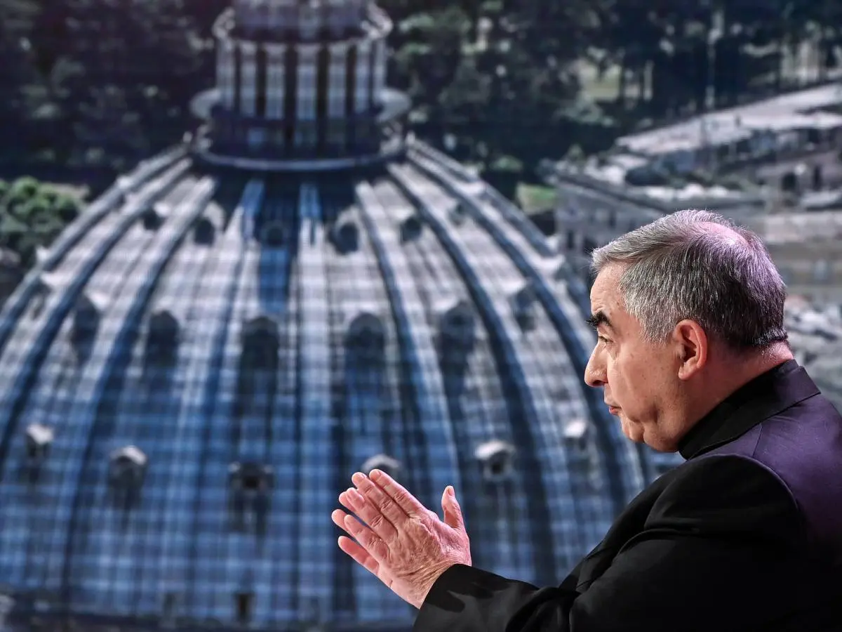 Becciu e Chaouqui: intrecci oscuri nel cuore del processo giudiziario
