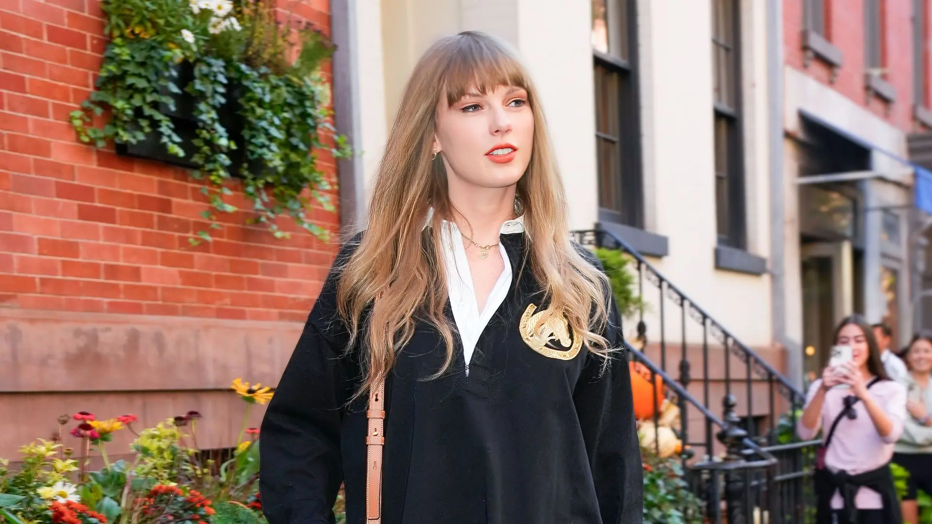 Taylor Swift e Travis Kelce sfoggiano passi di danza sincronizzati