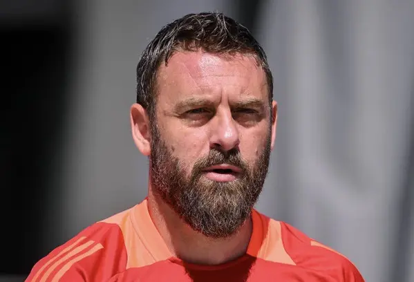 De Rossi sul futuro: perché oggi non aspetta chiamate importanti