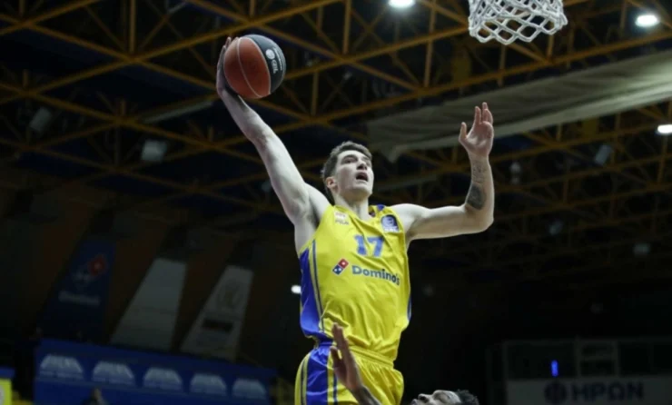 Abdalas rinuncia al draft Nba e punta su una carriera Ncaa