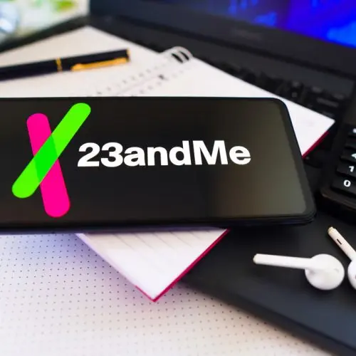 Il fondatore di 23andMe rilancia l’azienda dopo il fallimento