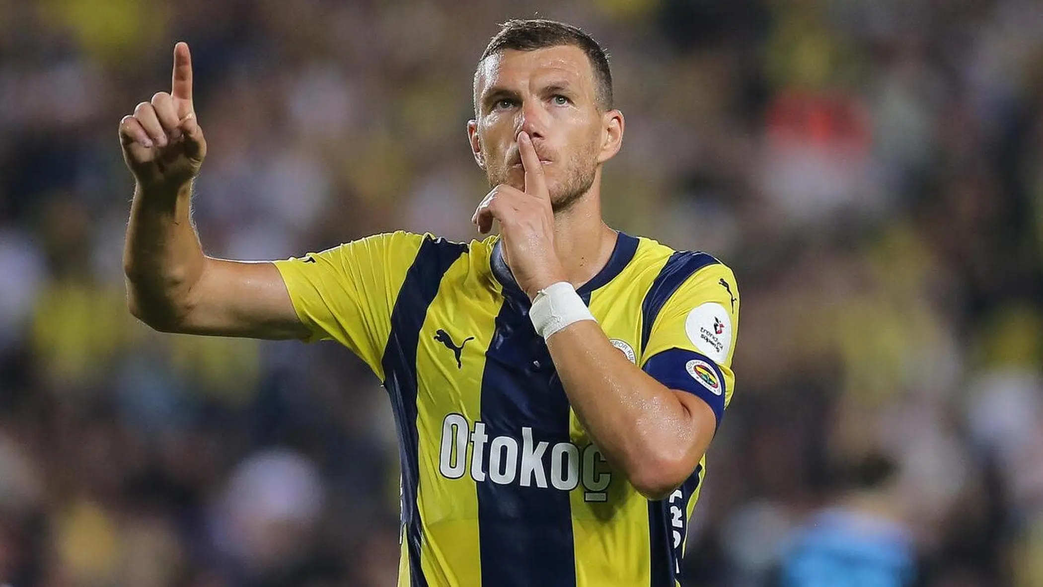 Fiorentina chiude per Dzeko e Xhaka verso il Milan oggi