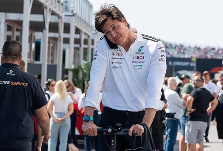 Wolff critica duramente il ricorso di Red Bull contro Russell