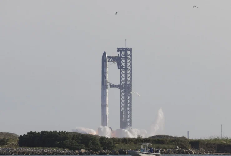 Esplode un razzo SpaceX in Texas: dettagli sull’incidente senza feriti