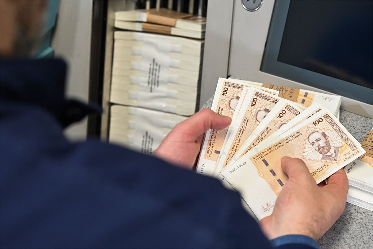 Isplata decembarskih penzija u Republici Srpskoj u utorak