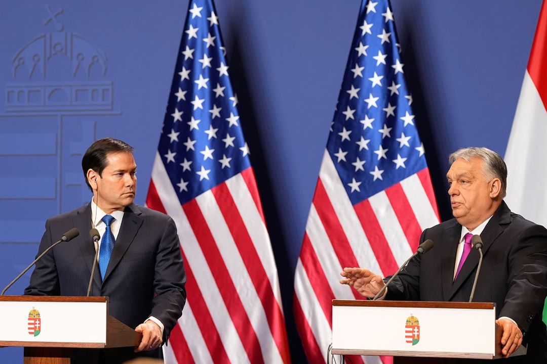 Rubio i Orban razgovarali o Srpskoj naftnoj industriji