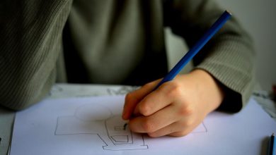 Asistenti u nastavi u Srpskoj rade za 700 KM, škole i roditelji u problemu