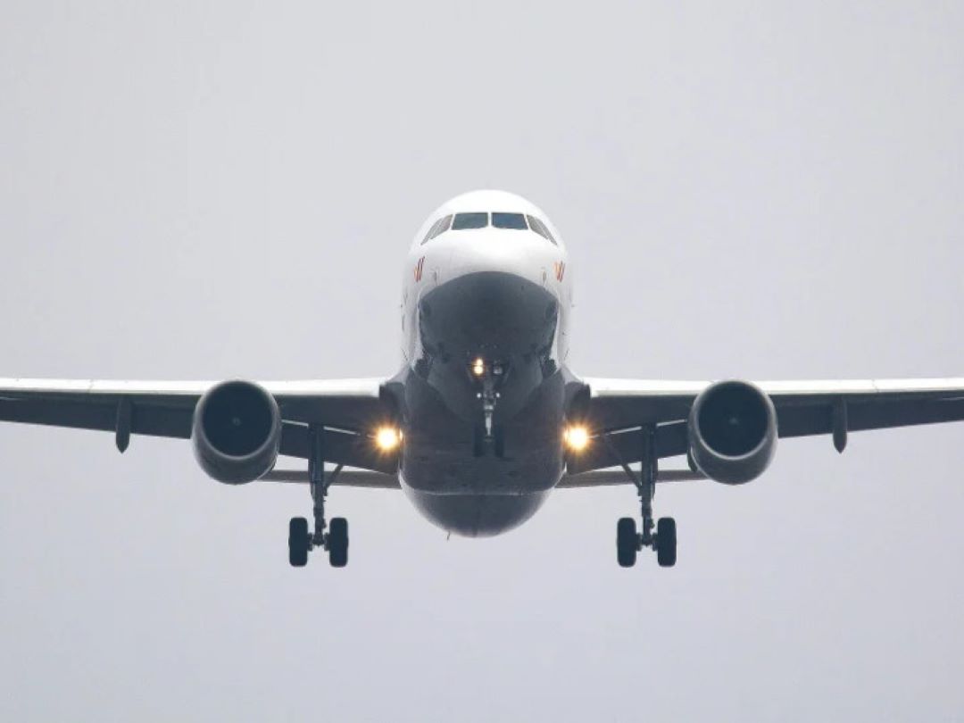 Avion iz Dubaija sletio u Tivat: Među putnicima i državljani BiH
