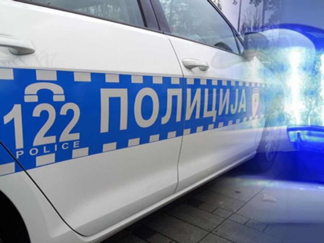 Teška saobraćajka kod Doboja, povrijeđen vozač