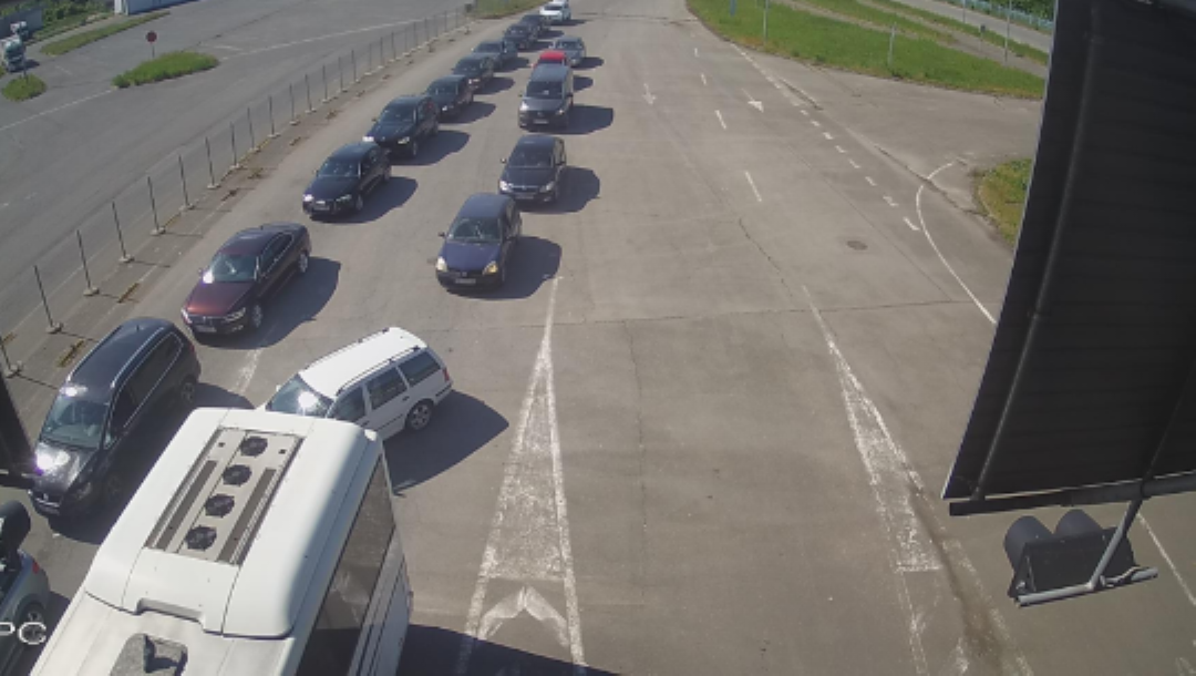 Duge kolone na većini graničnih prelaza