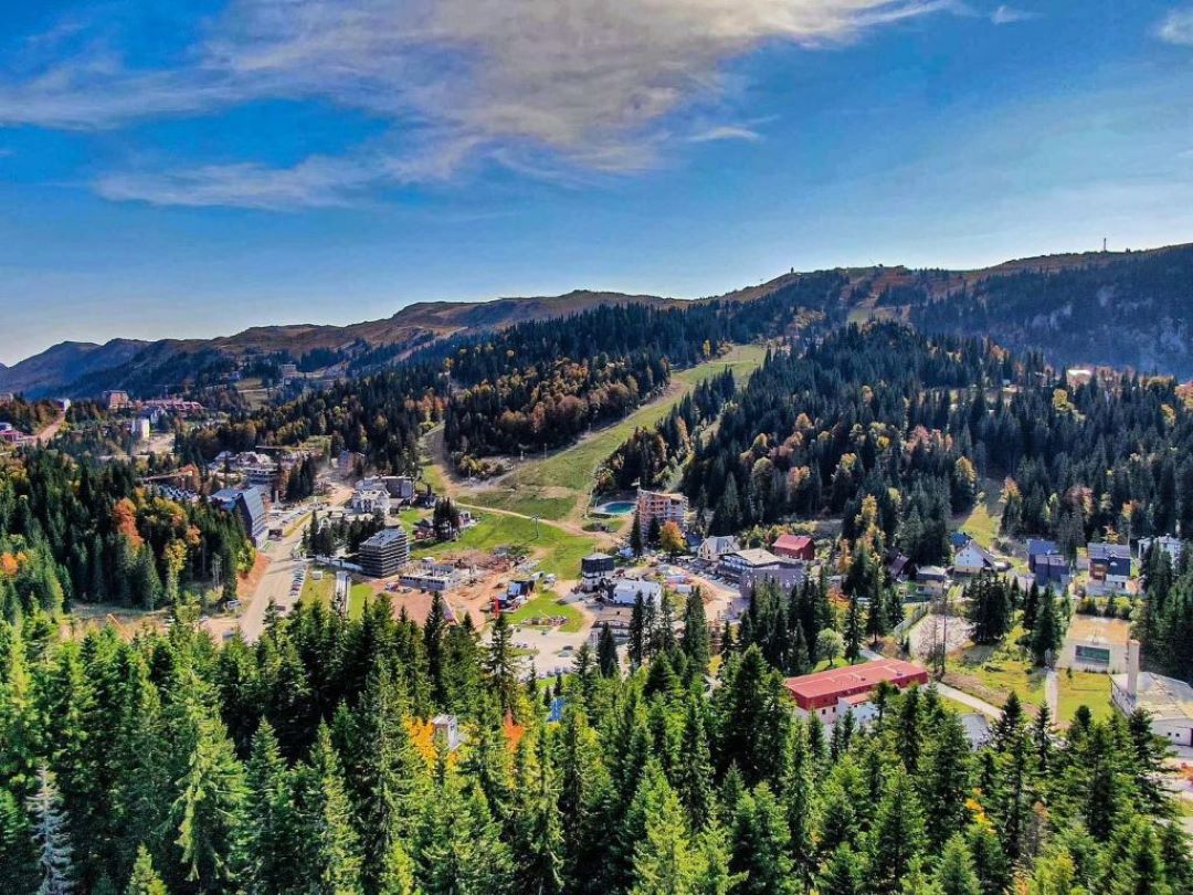 Dok Vlada vraća dugove, OC „Jahorina“ ide u šoping od 12 miliona