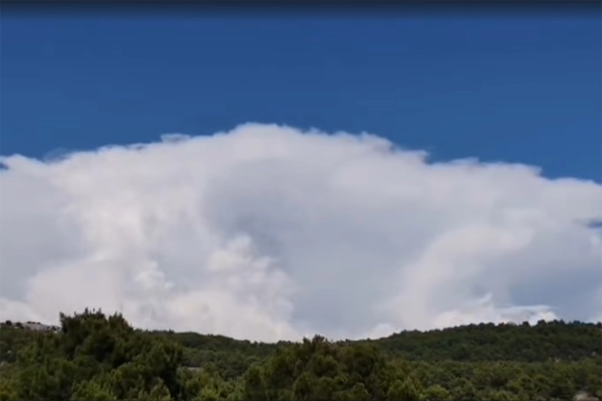 Nevrijeme u Dalmaciji, udari gromova izazvali požare