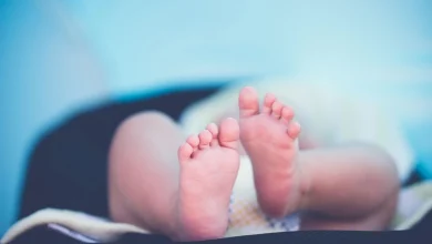 Potresan slučaj iz Crne Gore: Ustavni sud ukinuo presudu u predmetu zamjene bebe u porodilištu
