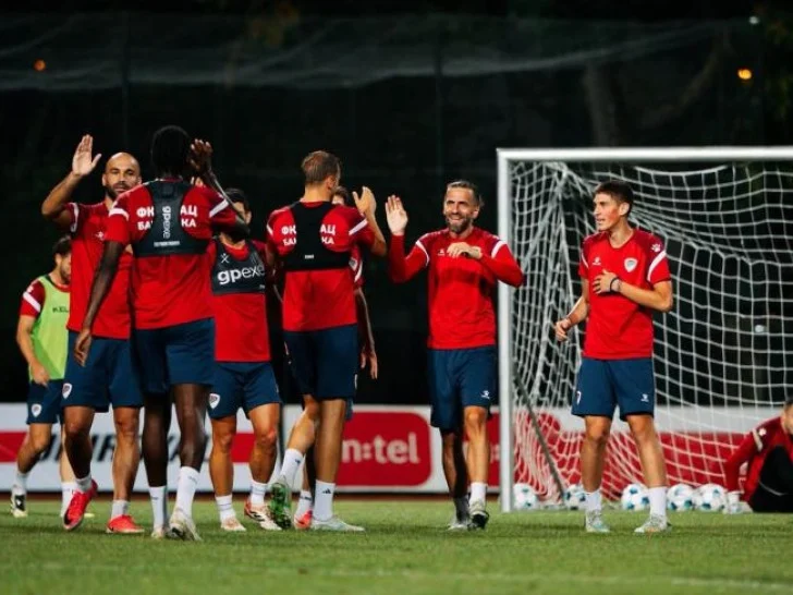 Počeo je meč u Banjaluci, Borac traži pobjedu