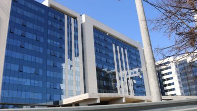 Niko ne traži da se riješi pitanje zakonitosti kupovine zgrade UIO