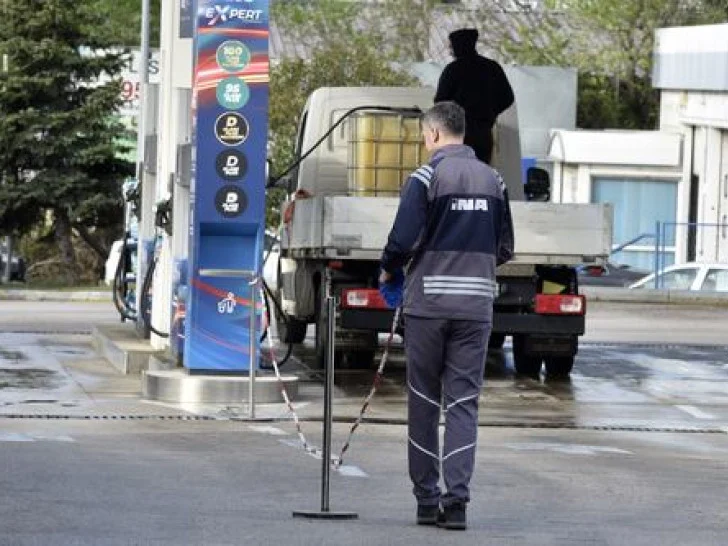 Ina i Petrol ograničili točenje goriva