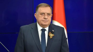 Dodik: Izbori neravnopravni, imena partija nisu jasno vidljiva na listićima