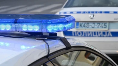Maloljetnik uhapšen u Ljubinju: Osumnjičen da je povrijedio policajca i oštetio vrata stanice