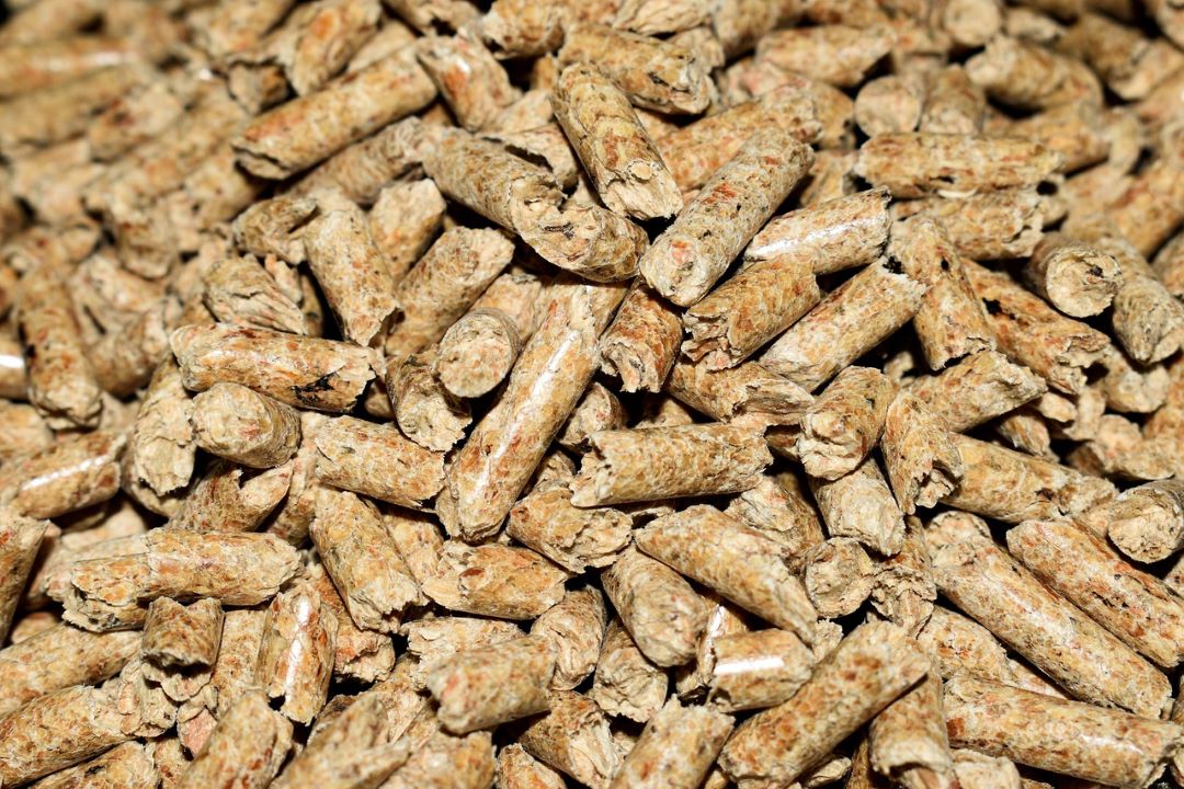 Sezona pred vratima, potražnja naglo porasla: Koliko trenutno košta tona peleta u BiH?