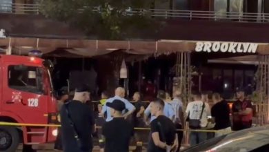 Gosti skakali sa balkona, nastala panika i haos: Požar guta hotel u Albaniji