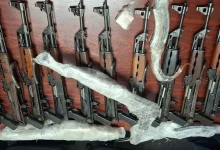 PU Banjaluka u akciji "Trasa": Uhapšen trojac, pronađeno 14 automatskih pušaka