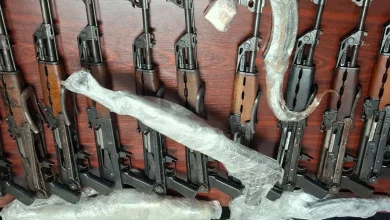 PU Banjaluka u akciji "Trasa": Uhapšen trojac, pronađeno 14 automatskih pušaka