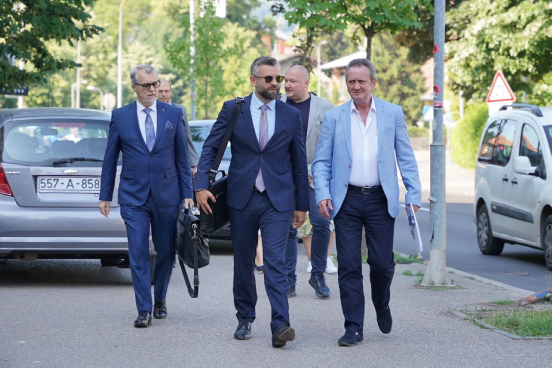 Advokat osuđen za malverzacije sačuvao dozvolu za rad